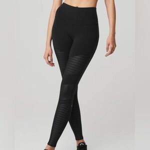 alo yoga High Waist Moto Legging size XS